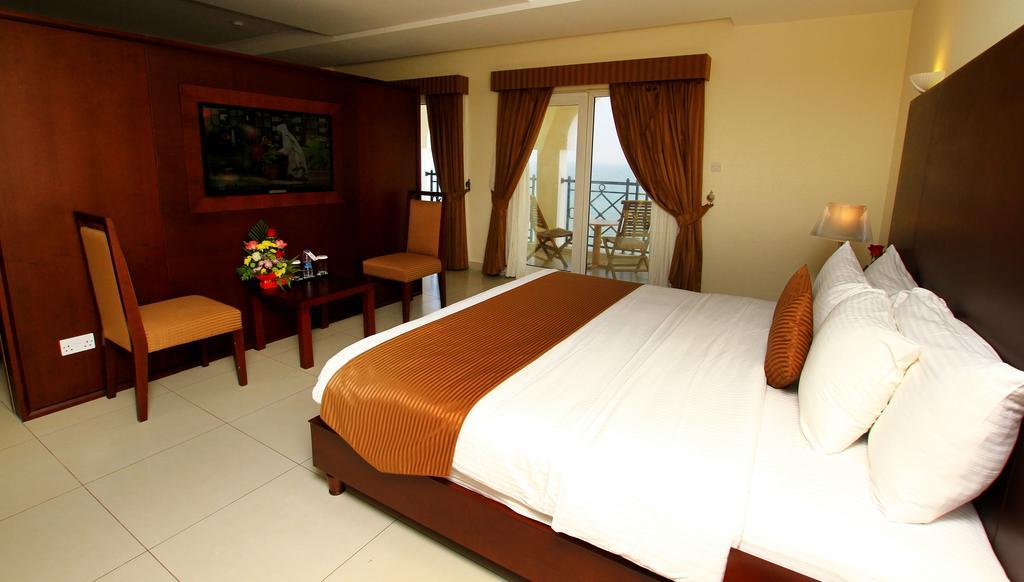 Sohar Beach Hotel Extérieur photo